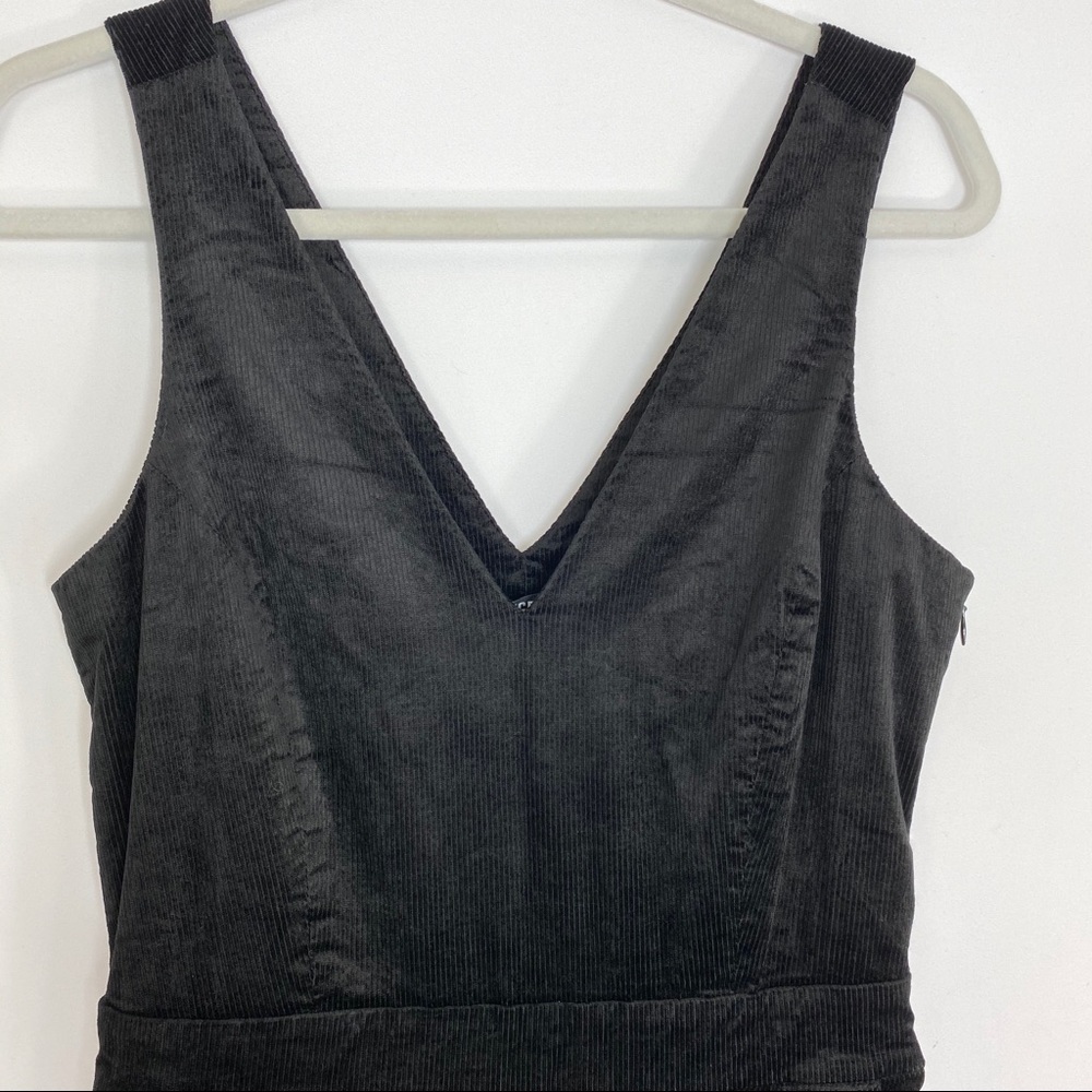 ♦️SOLD♦️NWT PAIGE Sienne Corduroy Jumpsuit - Picture 6 of 14